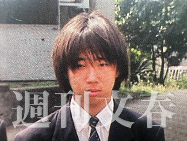 安達優季　学生時代　文春